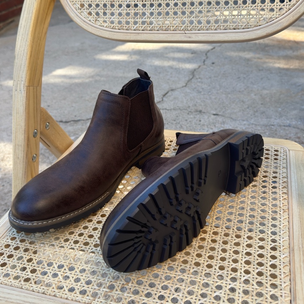 Bruno Marc Men’s Chelsea Boots